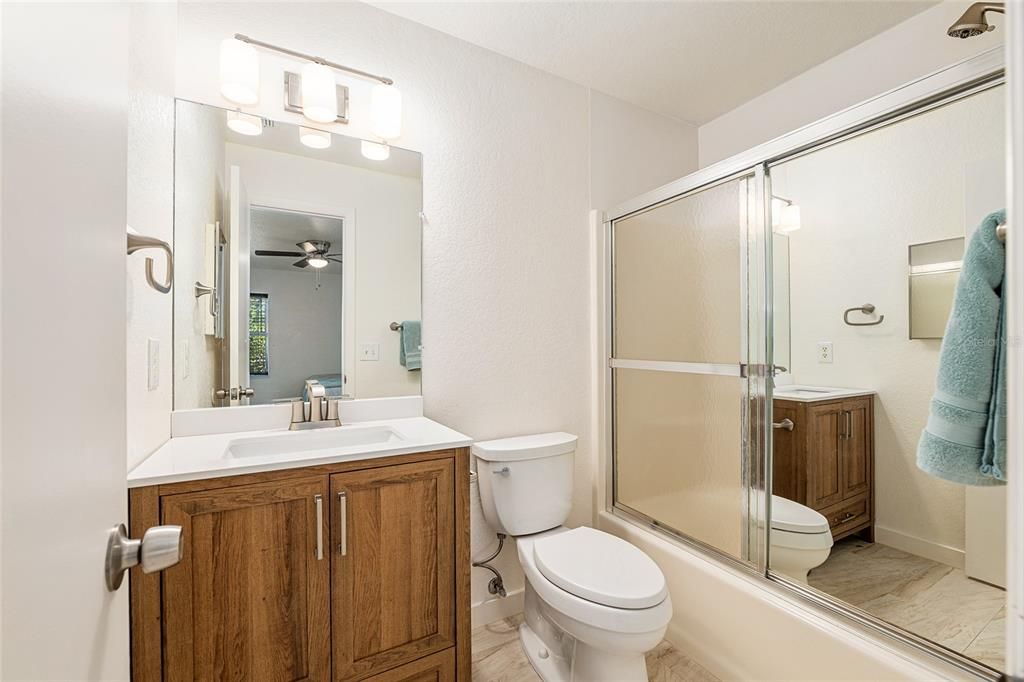 For Sale: $234,900 (3 beds, 2 baths, 1128 Square Feet)