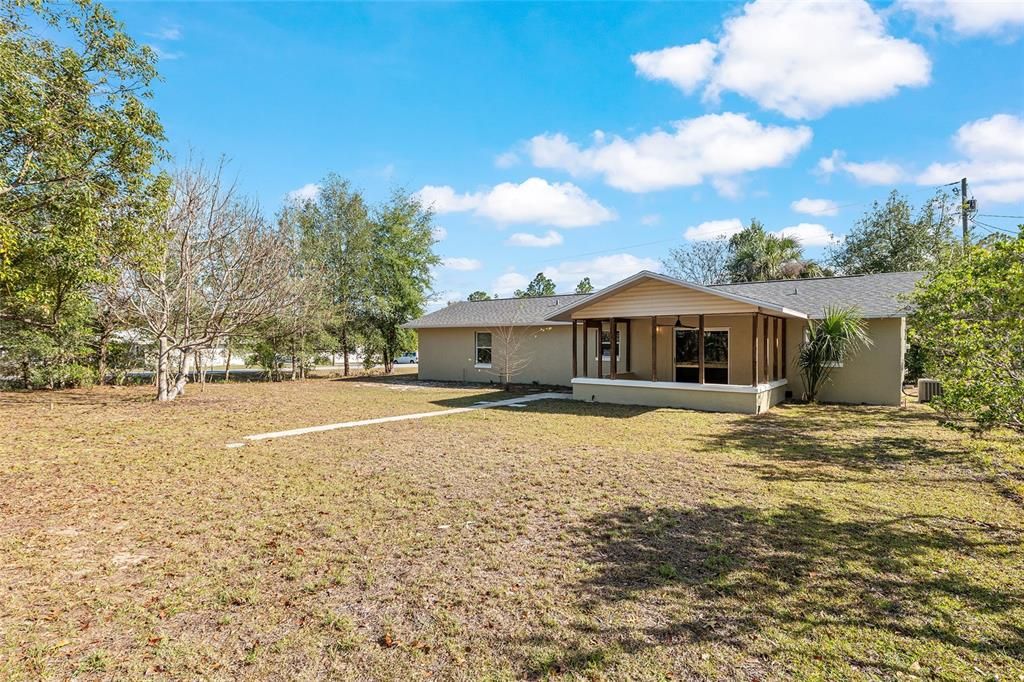 For Sale: $234,900 (3 beds, 2 baths, 1128 Square Feet)