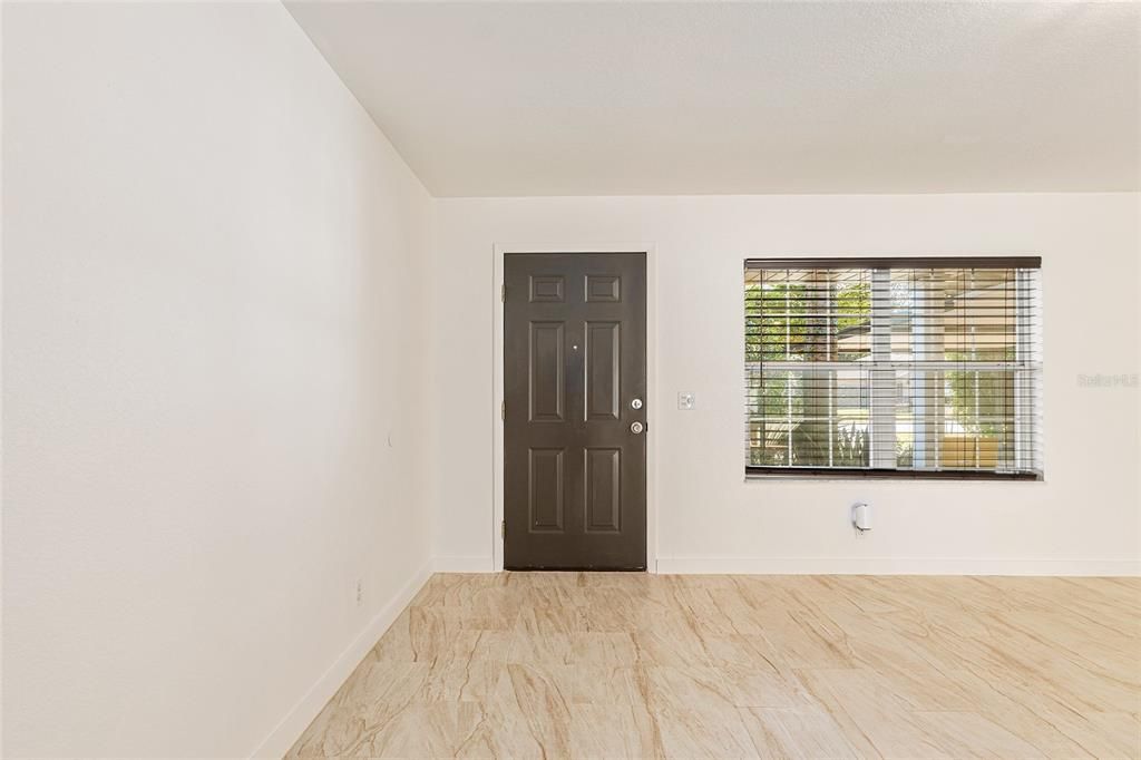 For Sale: $234,900 (3 beds, 2 baths, 1128 Square Feet)