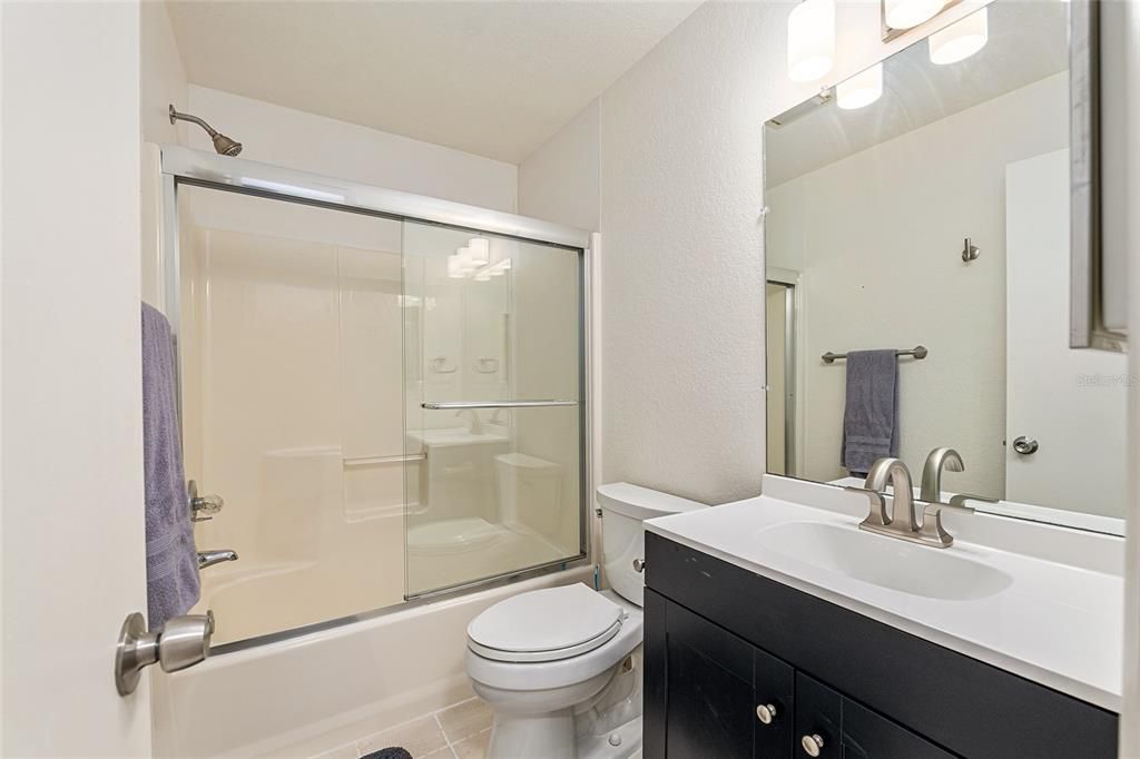 For Sale: $234,900 (3 beds, 2 baths, 1128 Square Feet)