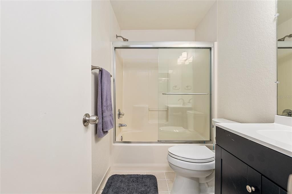 For Sale: $234,900 (3 beds, 2 baths, 1128 Square Feet)