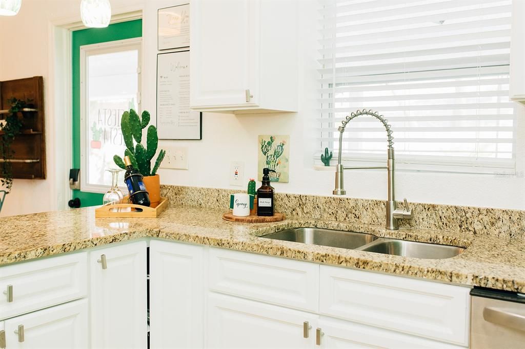 En Renta: $2,450 (1 camas, 1 baños, 700 Pies cuadrados)