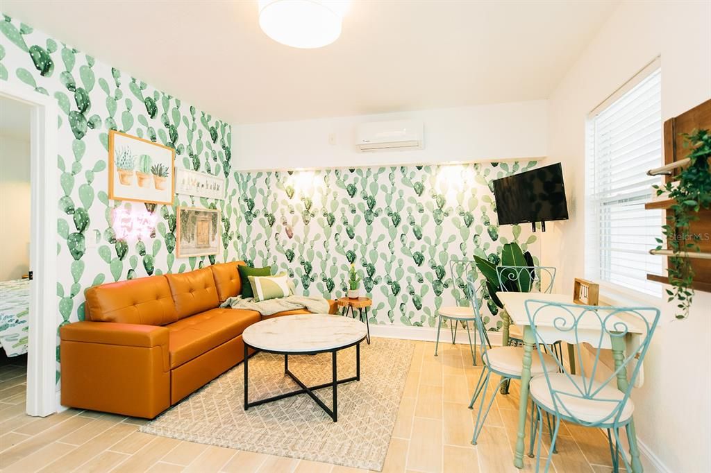 En Renta: $2,450 (1 camas, 1 baños, 700 Pies cuadrados)