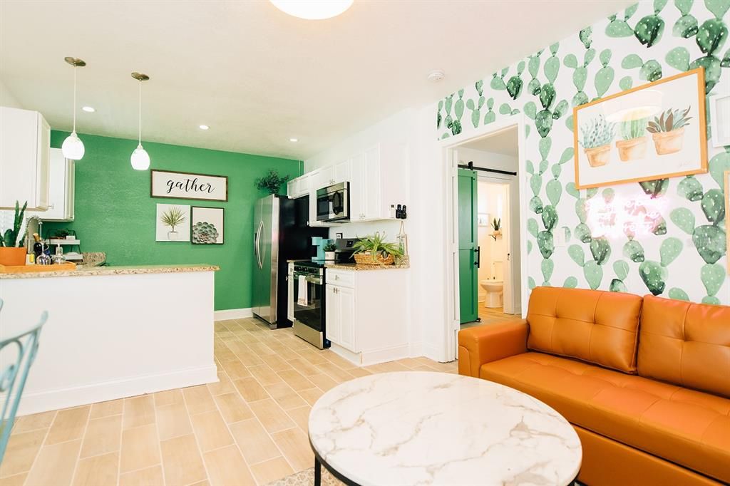 En Renta: $2,450 (1 camas, 1 baños, 700 Pies cuadrados)