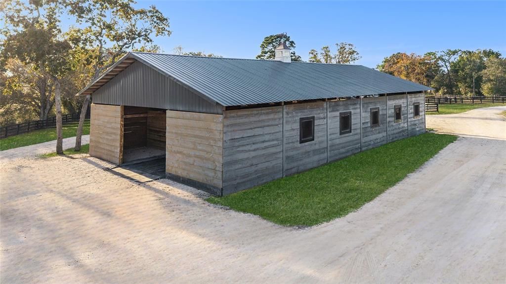 En Venta: $599,900 (3 camas, 2 baños, 1008 Pies cuadrados)