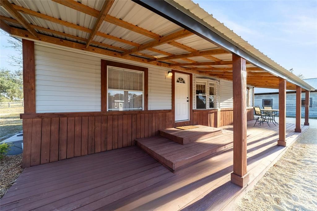 En Venta: $599,900 (3 camas, 2 baños, 1008 Pies cuadrados)