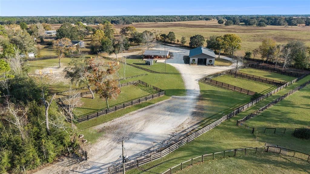 En Venta: $599,900 (3 camas, 2 baños, 1008 Pies cuadrados)