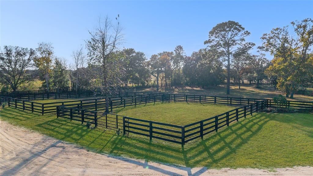 En Venta: $599,900 (3 camas, 2 baños, 1008 Pies cuadrados)