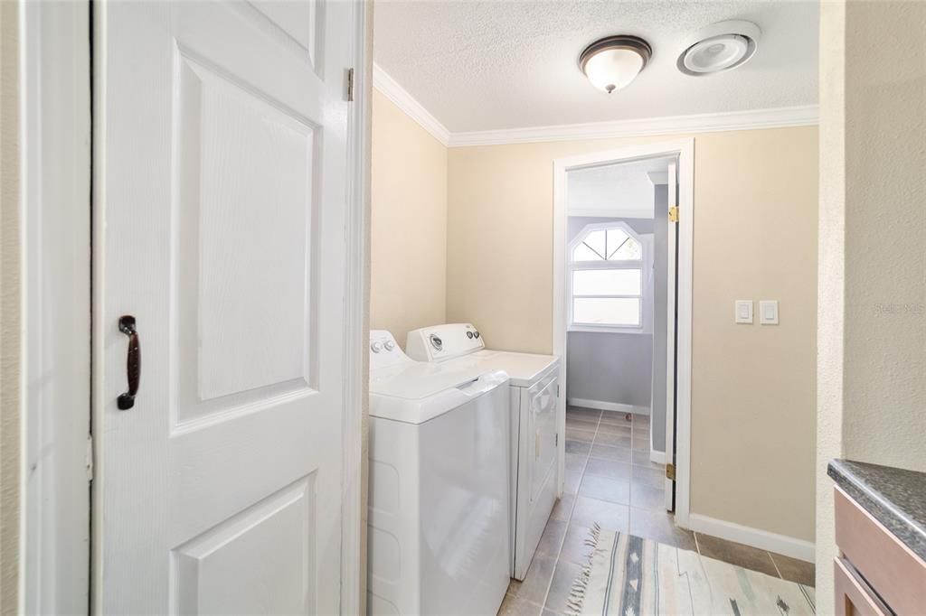 En Venta: $599,900 (3 camas, 2 baños, 1008 Pies cuadrados)