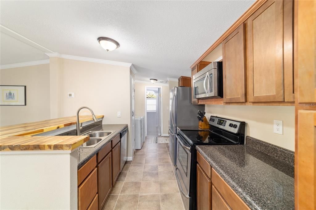 En Venta: $599,900 (3 camas, 2 baños, 1008 Pies cuadrados)