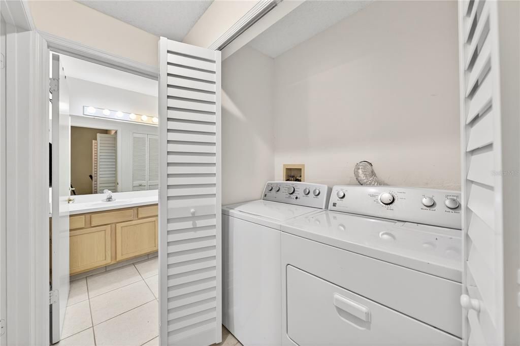 En Venta: $225,000 (2 camas, 2 baños, 1013 Pies cuadrados)