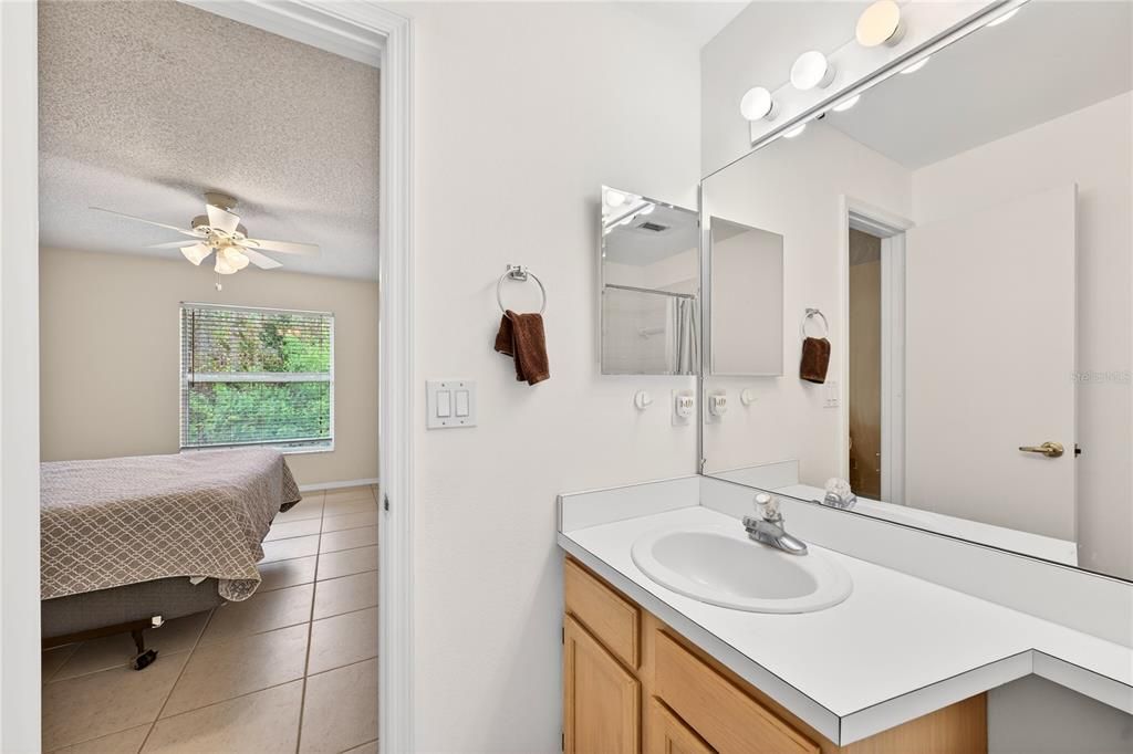 En Venta: $225,000 (2 camas, 2 baños, 1013 Pies cuadrados)