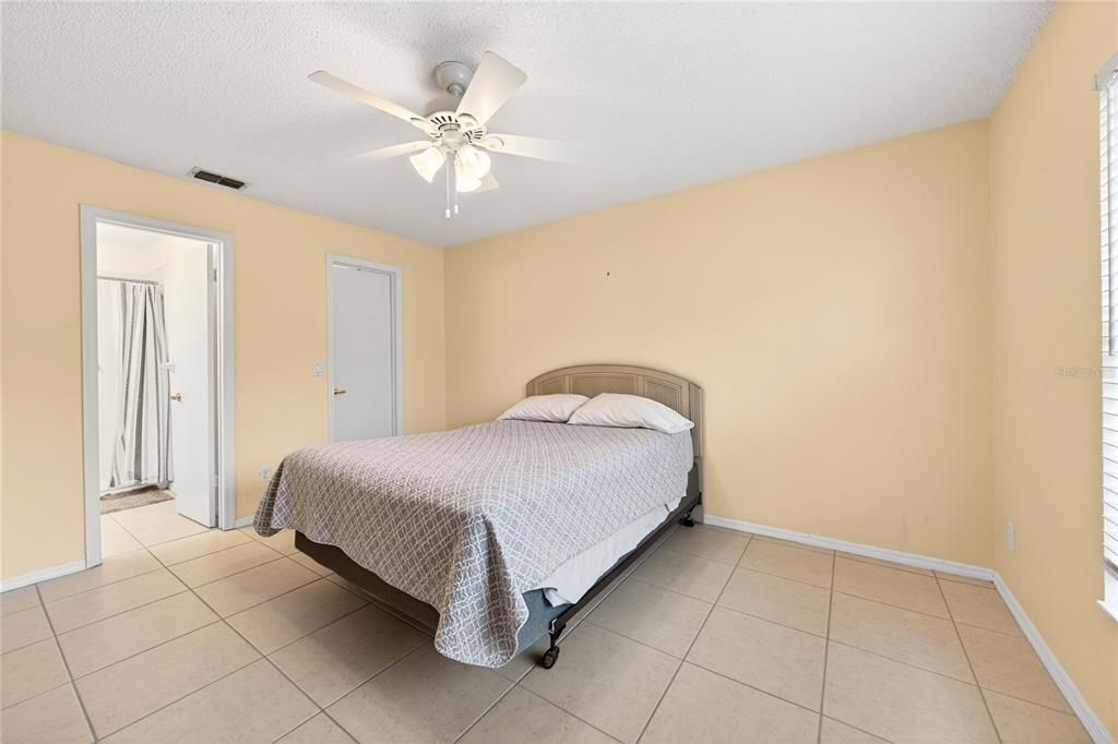 En Venta: $225,000 (2 camas, 2 baños, 1013 Pies cuadrados)