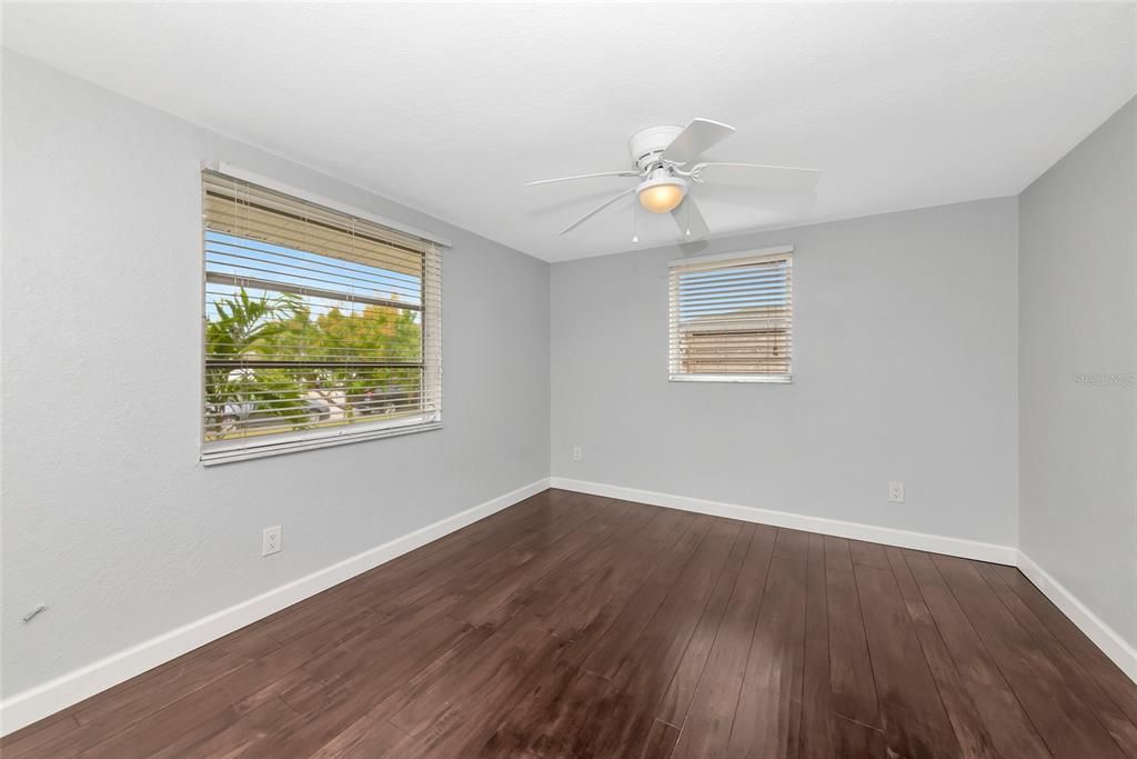 En Venta: $389,999 (2 camas, 1 baños, 1280 Pies cuadrados)