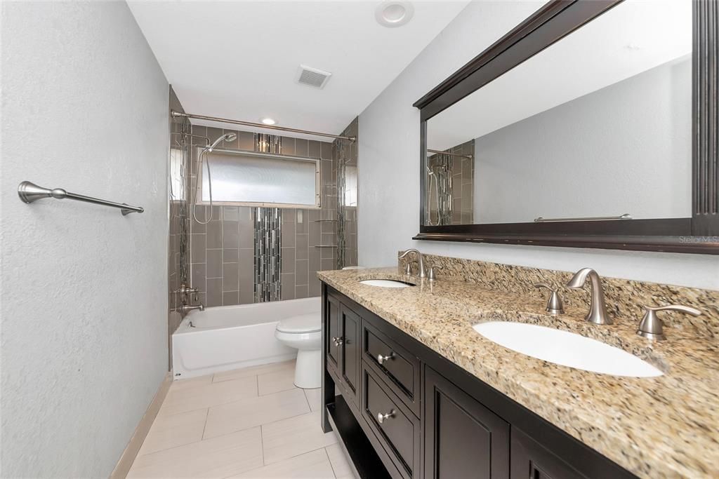 En Venta: $389,999 (2 camas, 1 baños, 1280 Pies cuadrados)