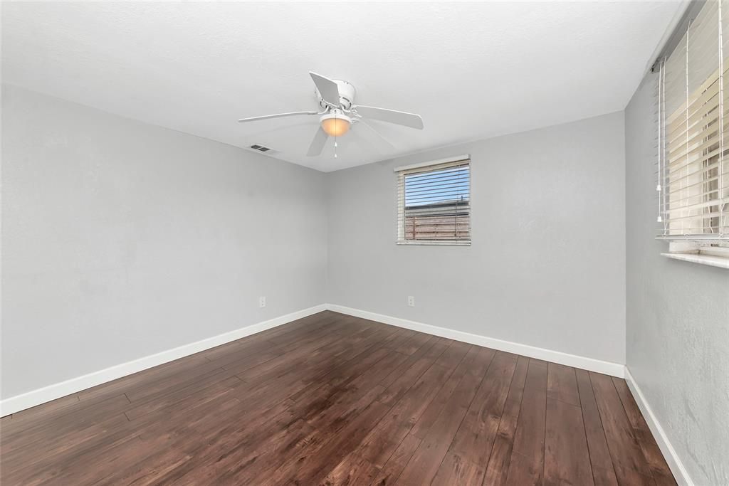 En Venta: $389,999 (2 camas, 1 baños, 1280 Pies cuadrados)