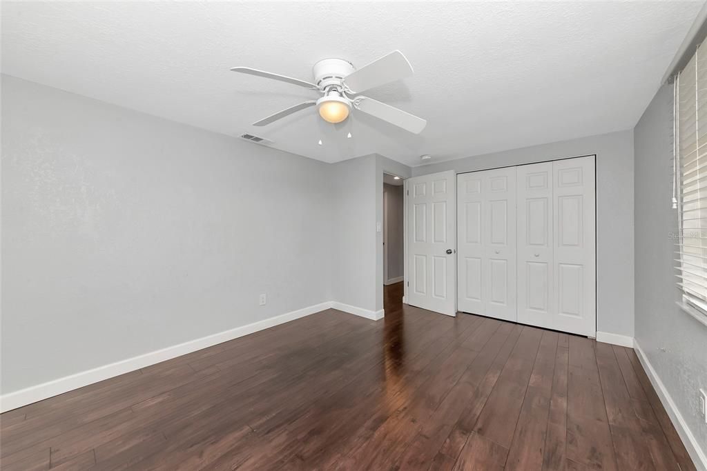 En Venta: $389,999 (2 camas, 1 baños, 1280 Pies cuadrados)