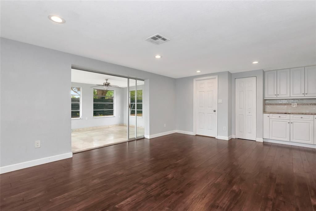 En Venta: $389,999 (2 camas, 1 baños, 1280 Pies cuadrados)