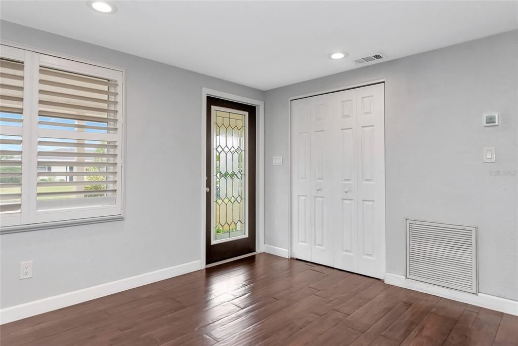 En Venta: $389,999 (2 camas, 1 baños, 1280 Pies cuadrados)