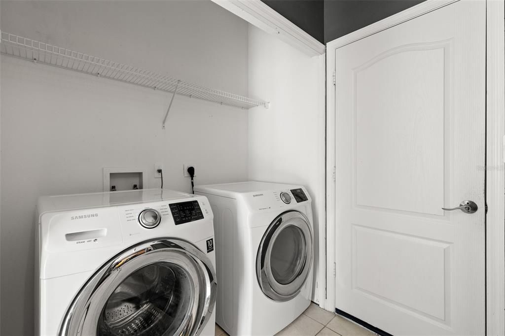 For Sale: $255,000 (3 beds, 2 baths, 1455 Square Feet)