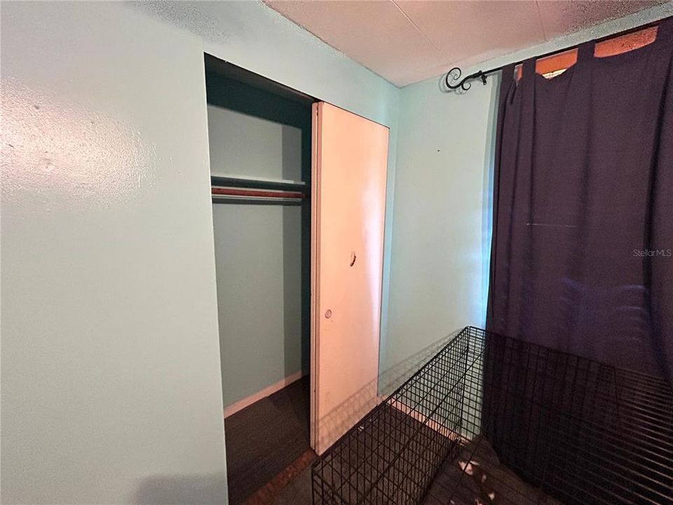 For Sale: $150,000 (3 beds, 1 baths, 1128 Square Feet)