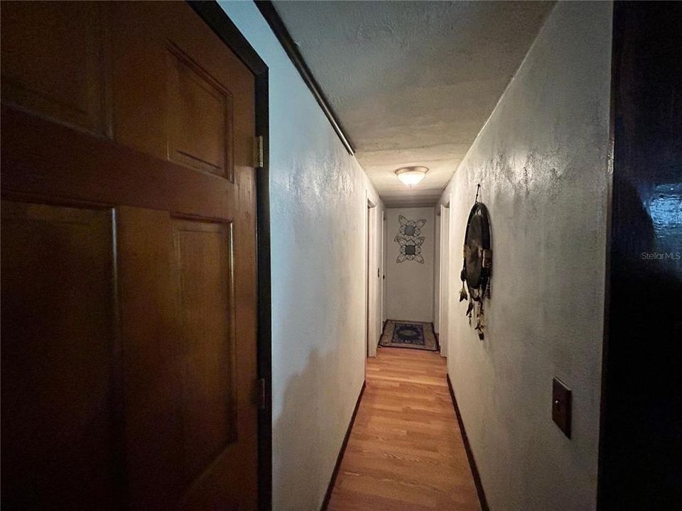 For Sale: $150,000 (3 beds, 1 baths, 1128 Square Feet)