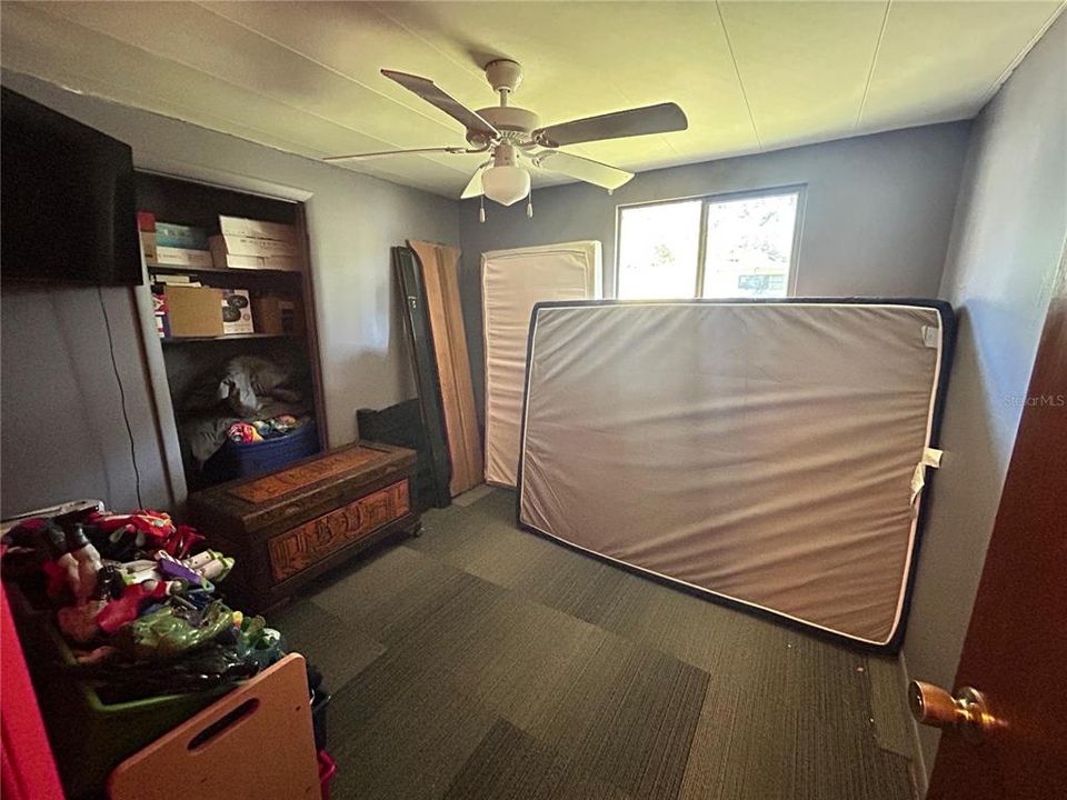 For Sale: $150,000 (3 beds, 1 baths, 1128 Square Feet)