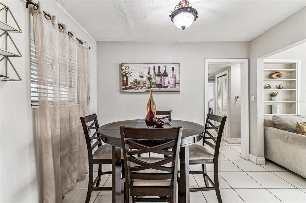 待售: $329,900 (3 贝兹, 2 浴室, 970 平方英尺)