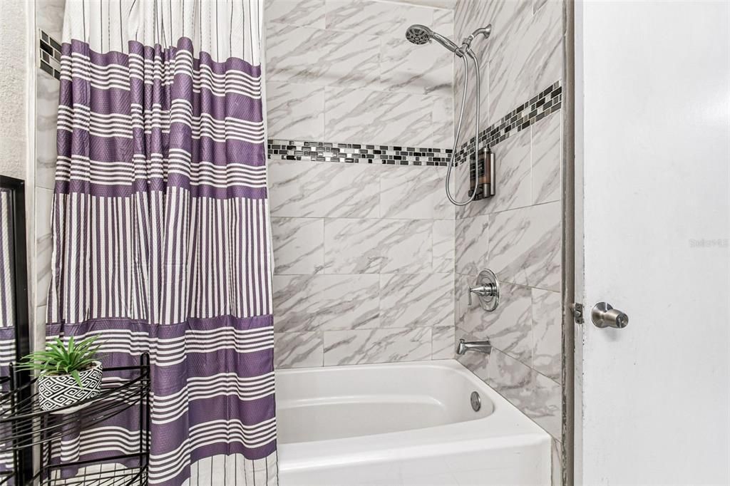 待售: $329,900 (3 贝兹, 2 浴室, 970 平方英尺)