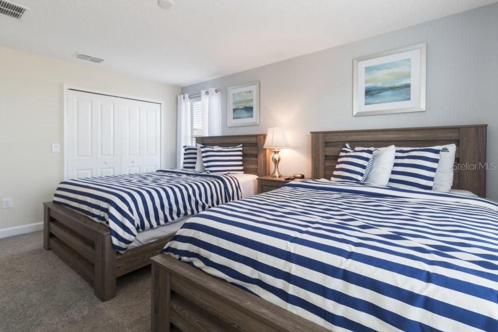 For Rent: $3,300 (6 beds, 5 baths, 3291 Square Feet)