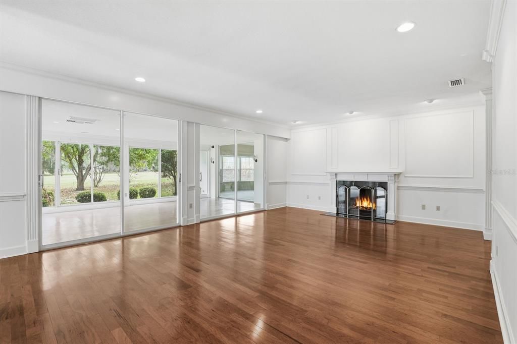 For Rent: $3,600 (3 beds, 3 baths, 3812 Square Feet)