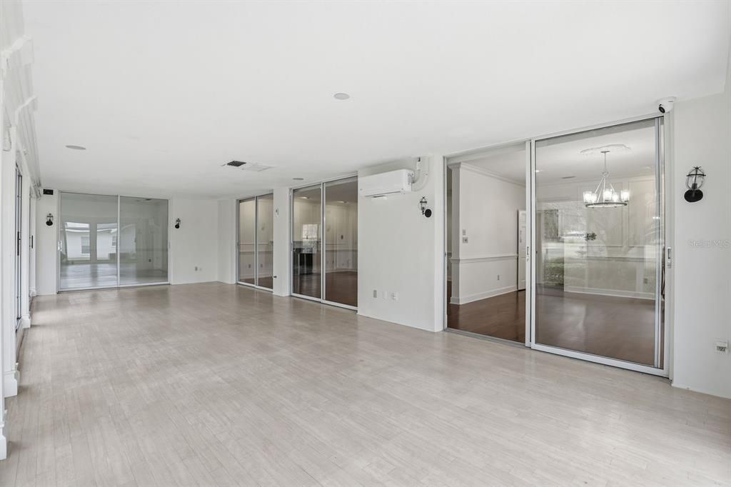 For Rent: $3,600 (3 beds, 3 baths, 3812 Square Feet)