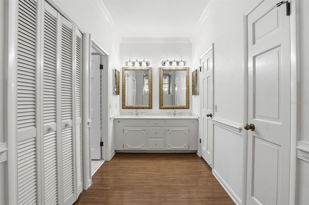 For Rent: $3,600 (3 beds, 3 baths, 3812 Square Feet)