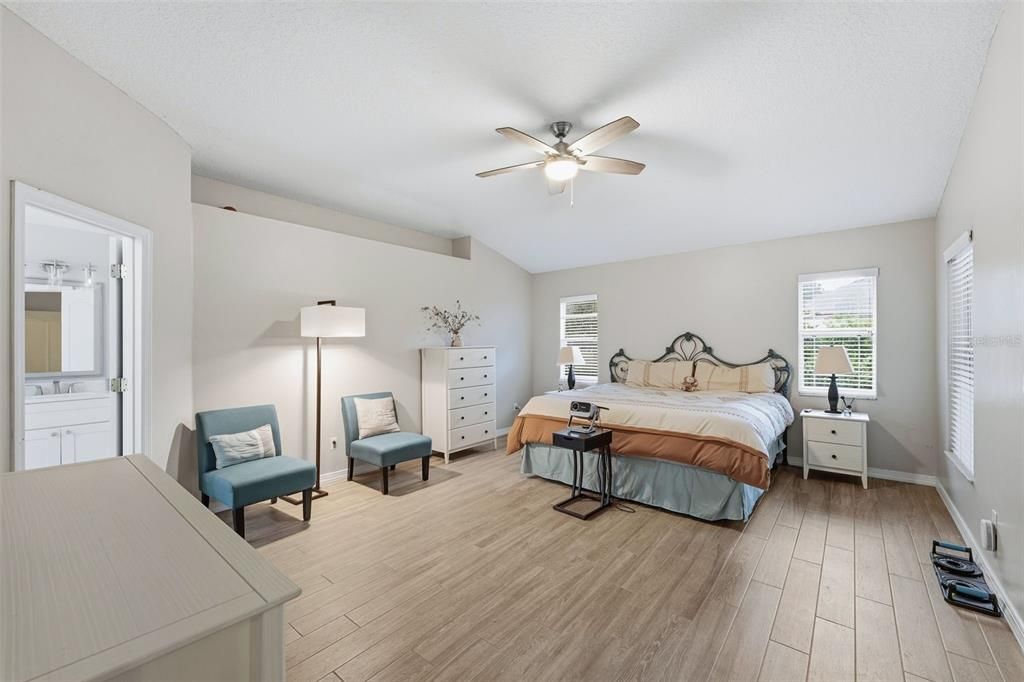 На продажу: $510,000 (4 спален, 3 ванн, 2453 Квадратных фут)