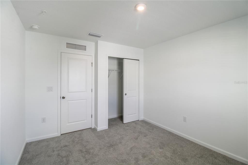 В аренду: $2,395 (4 спален, 2 ванн, 1678 Квадратных фут)