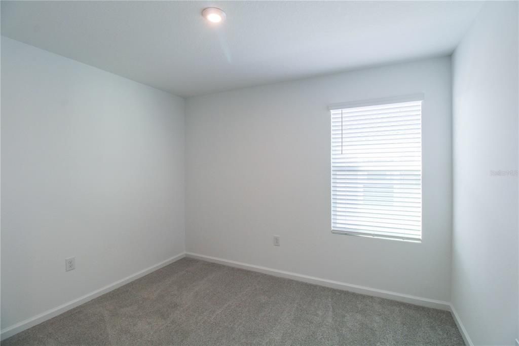 В аренду: $2,395 (4 спален, 2 ванн, 1678 Квадратных фут)