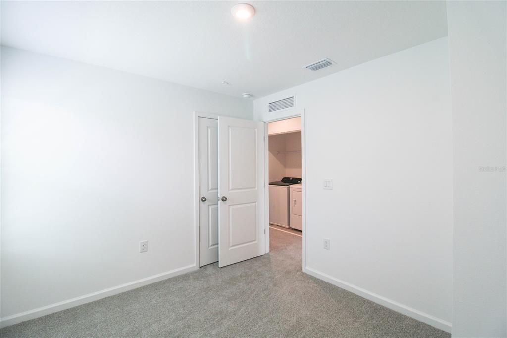 В аренду: $2,395 (4 спален, 2 ванн, 1678 Квадратных фут)