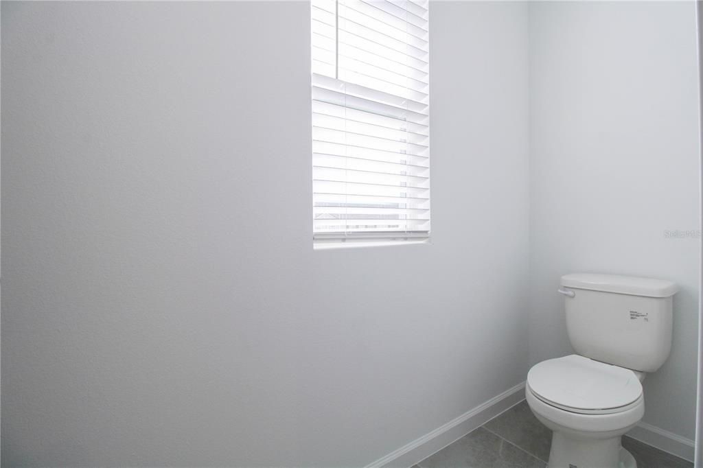 В аренду: $2,395 (4 спален, 2 ванн, 1678 Квадратных фут)