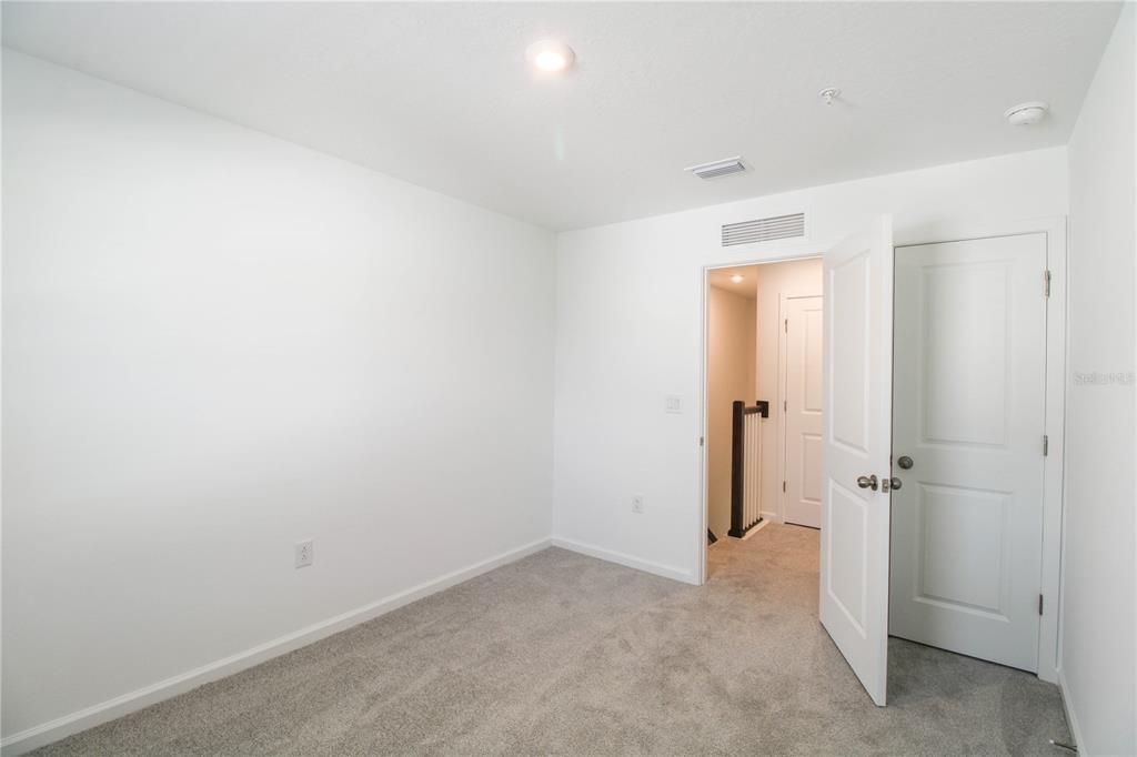 В аренду: $2,395 (4 спален, 2 ванн, 1678 Квадратных фут)