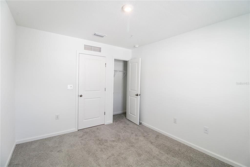 В аренду: $2,395 (4 спален, 2 ванн, 1678 Квадратных фут)