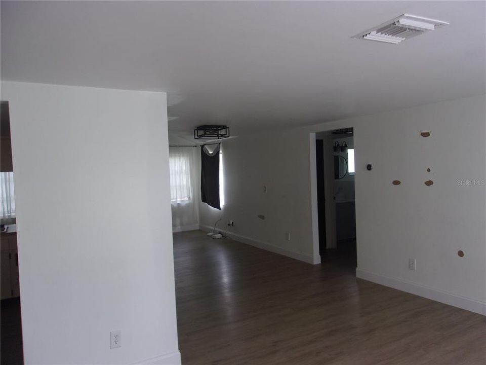 For Rent: $1,550 (2 beds, 2 baths, 1390 Square Feet)