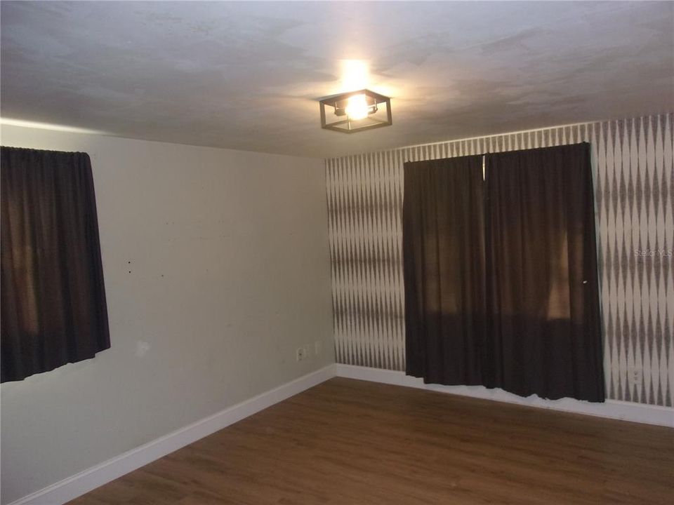 For Rent: $1,550 (2 beds, 2 baths, 1390 Square Feet)