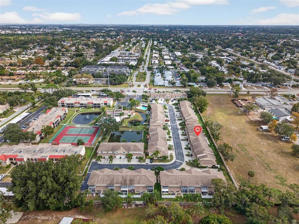 На продажу: $350,000 (3 спален, 2 ванн, 1658 Квадратных фут)