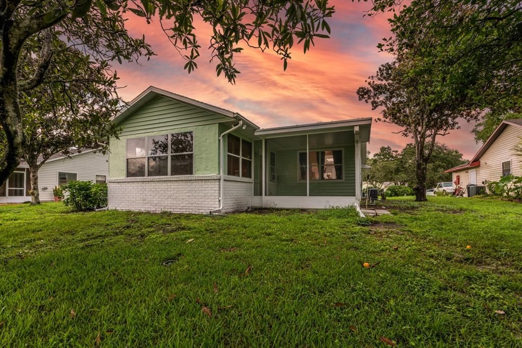 En Venta: $215,000 (2 camas, 2 baños, 1418 Pies cuadrados)