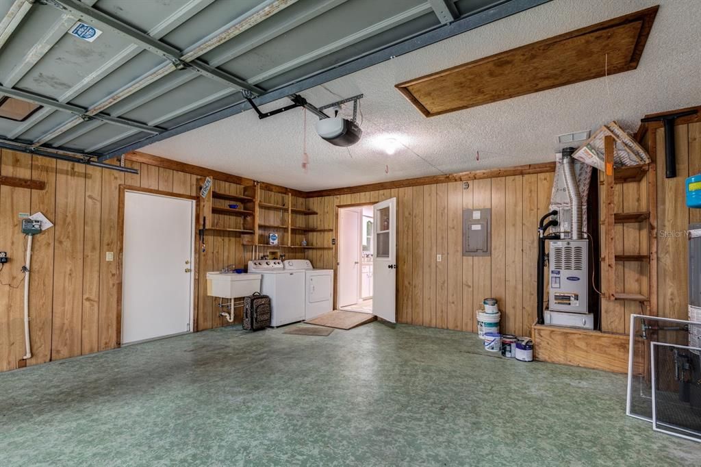 En Venta: $215,000 (2 camas, 2 baños, 1418 Pies cuadrados)