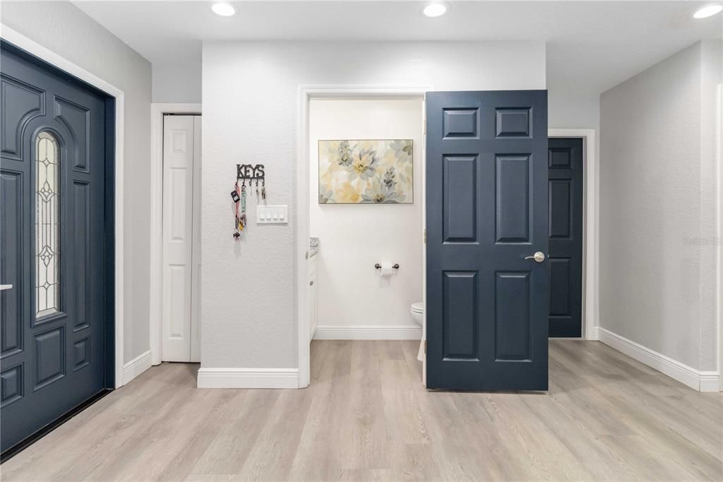 На продажу: $375,000 (3 спален, 2 ванн, 2312 Квадратных фут)