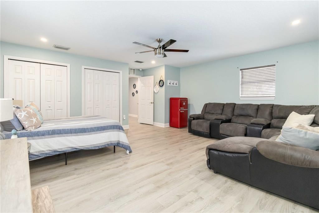 На продажу: $375,000 (3 спален, 2 ванн, 2312 Квадратных фут)