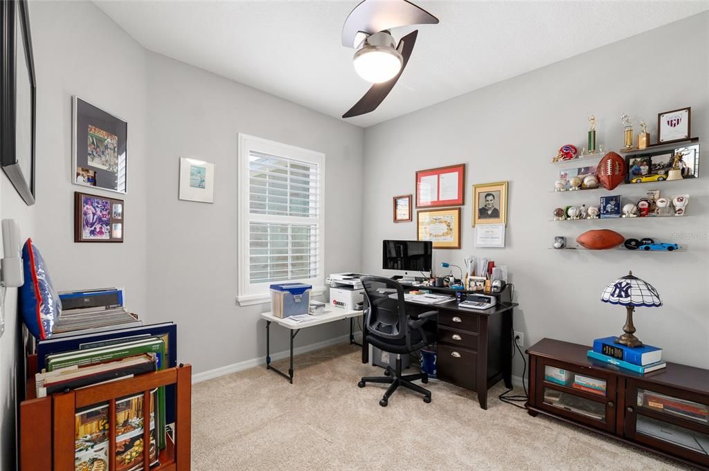 For Rent: $2,500 (3 beds, 2 baths, 1584 Square Feet)