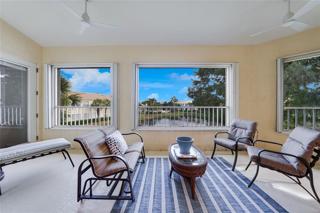 На продажу: $372,000 (3 спален, 2 ванн, 2079 Квадратных фут)