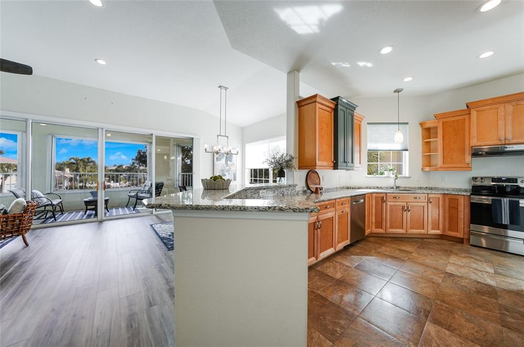 На продажу: $372,000 (3 спален, 2 ванн, 2079 Квадратных фут)